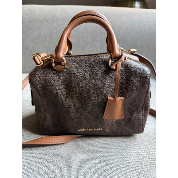 Michael Kors Kirby Mini Satchel Brown Brown Crossbody Bag Monogram - Picture 1 of 12